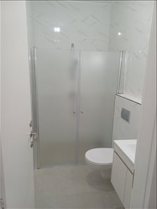 דירה להשכרה 4 חדרים בבני ברק אברבנאל קרית הרצוג 