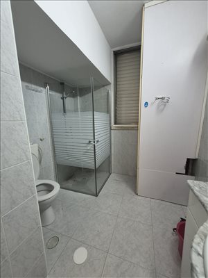 דירה להשכרה 3 חדרים בראשון לציון איתמר בן אבי  