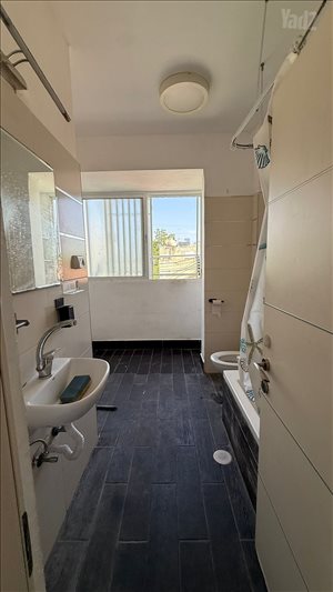 דירה להשכרה 4 חדרים בבני ברק הדסים פרדס כץ 