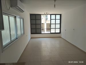 דירה להשכרה 3 חדרים בהרצליה בני בנימין נוה עובד 