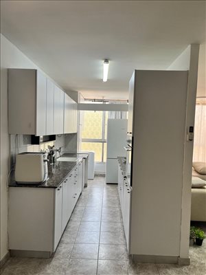 דירה להשכרה 3.5 חדרים ברמת השרון ברק הדר 