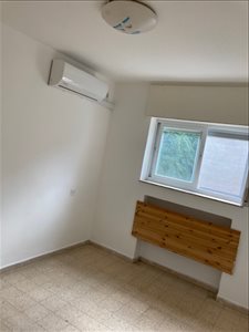דירה להשכרה 3 חדרים בירושלים גנרל פייר קניג בקעה 