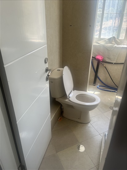 תמונה 2 ,דירה 4 חדרים להשכרה במעלה אדומים, פרי מגדים, 03