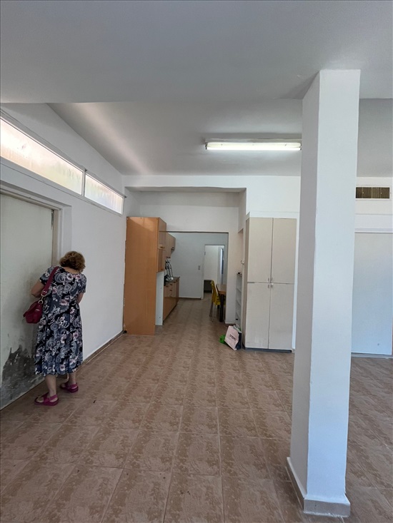 תמונה 5 ,דירת גן 3.5 חדרים להשכרה בחולון, חיים וייצמן, 