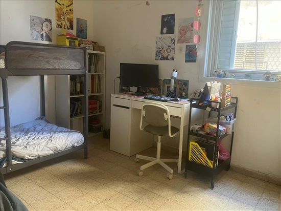 תמונה 1 ,דירה 3 חדרים להשכרה בחולון, ביאליק, 