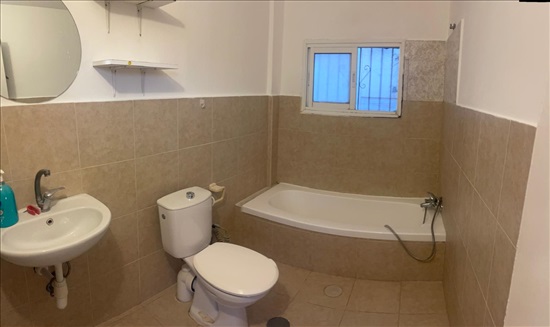 תמונה 5 ,דירת גג 1.5 חדרים להשכרה בתל אביב יפו, י ל גורדון 58, מרכז