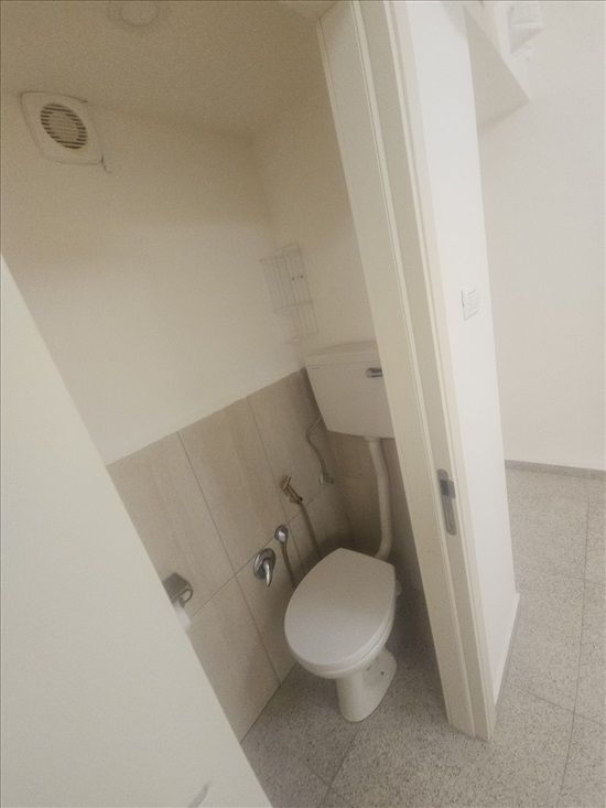 תמונה 6 ,דירה 4 חדרים להשכרה ברכסים, השקד, גבעה ג