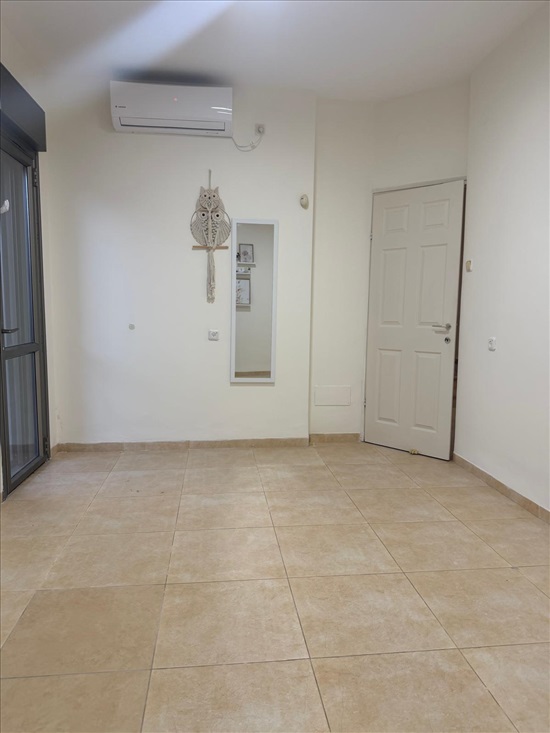 תמונה 4 ,יחידת דיור 2 חדרים להשכרה בחיפה, רחוב נורית, ורדיה  