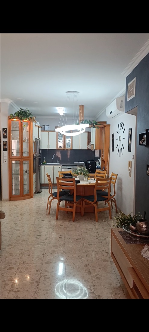 תמונה 4 ,דירה 4 חדרים להשכרה בנהריה, שמריהו לוין, מרכז