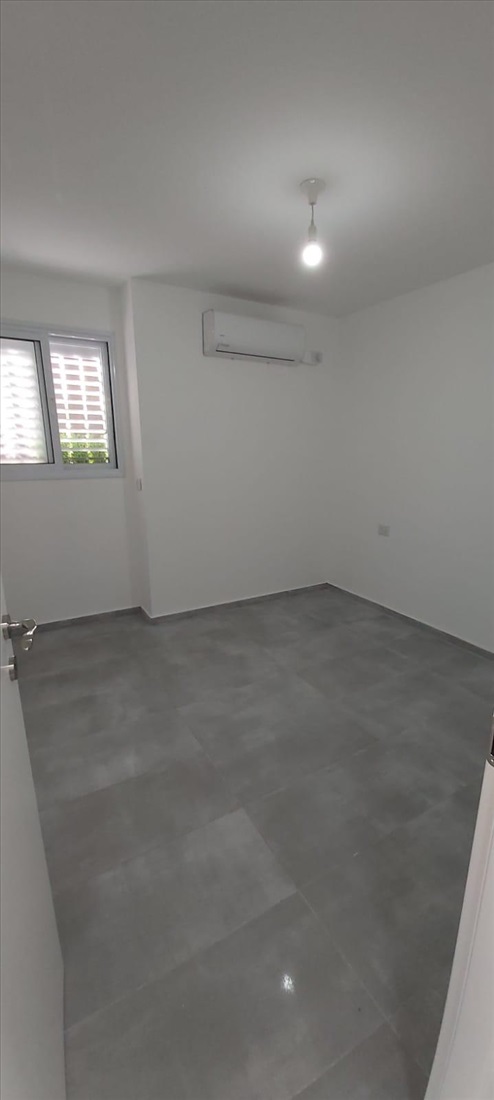תמונה 5 ,יחידת דיור 2 חדרים להשכרה במושב שתולים, הדקל, טילטן