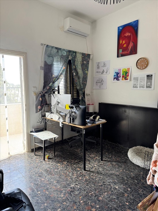 תמונה 1 ,דירה 2.5 חדרים להשכרה בחיפה, ארלוזורוב, הדר עליון