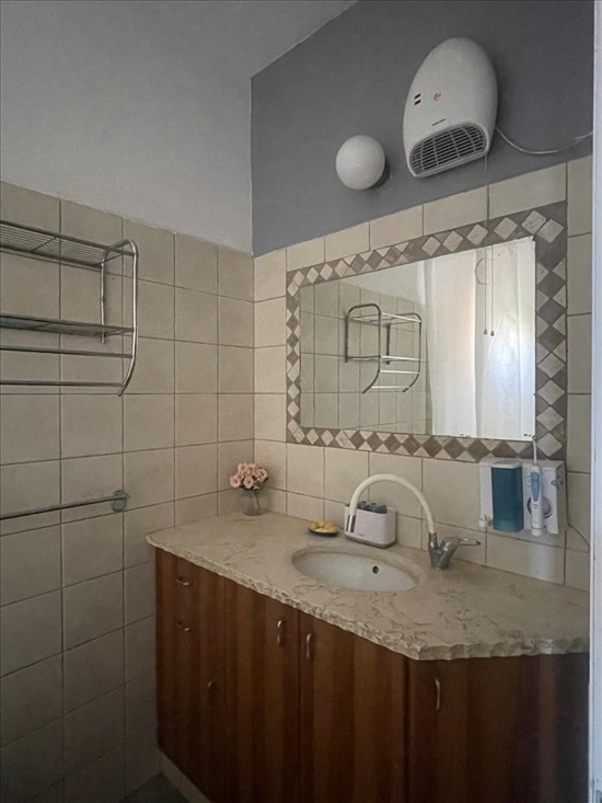 תמונה 4 ,דירה 3.5 חדרים להשכרה בגבעתיים, כצנלסון 74, כצנלסון