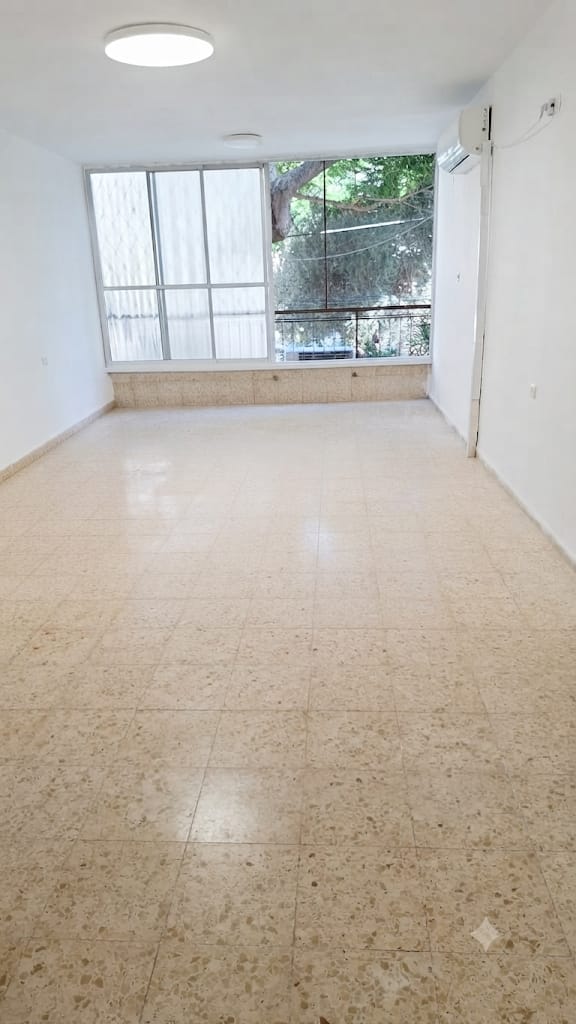 תמונה 9 ,דירה 3 חדרים להשכרה בהרצליה, העצמאות , 