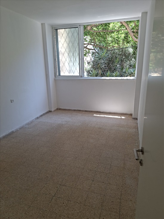 תמונה 8 ,דירה 3 חדרים להשכרה בהרצליה, העצמאות , 