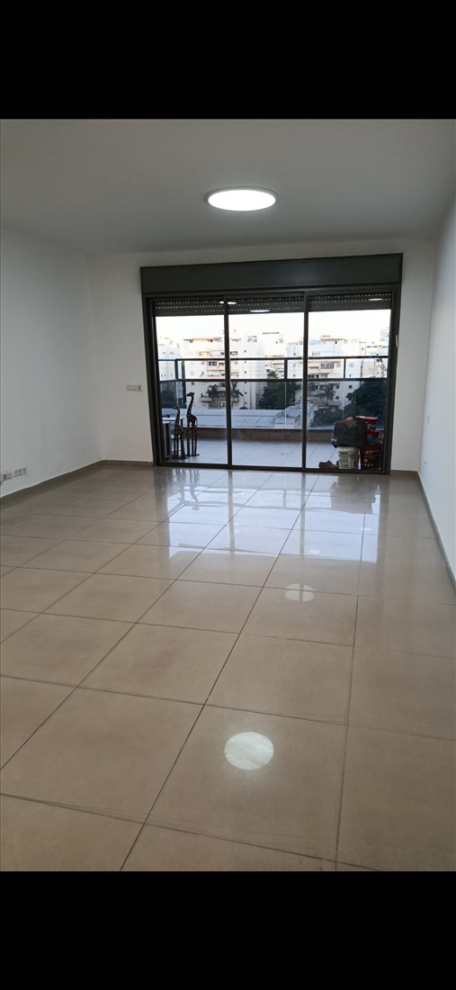 תמונה 2 ,דירה 5 חדרים להשכרה בפתח תקוה, מרדכי בן דרור , נווה דקלים
