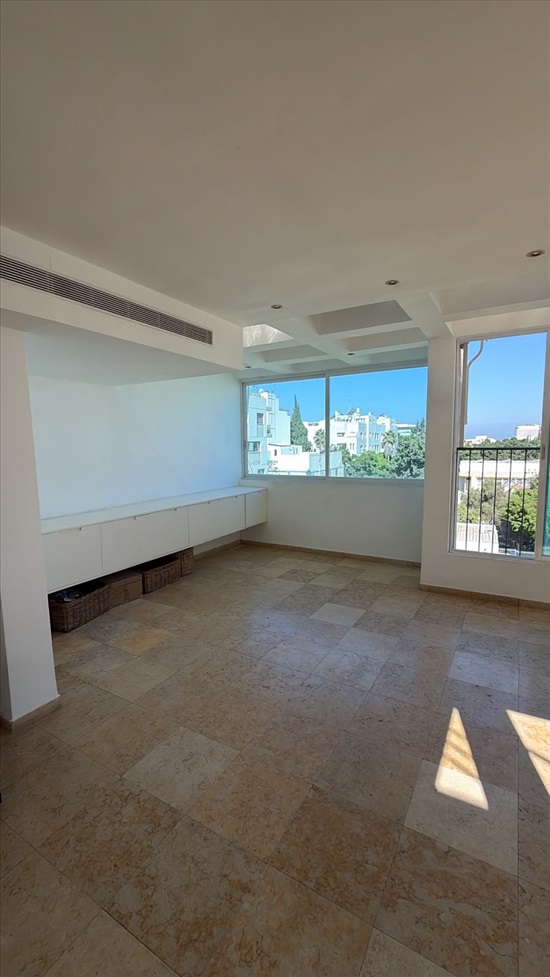 תמונה 7 ,דופלקס 4 חדרים להשכרה בתל אביב יפו, ביל''ו, לב העיר