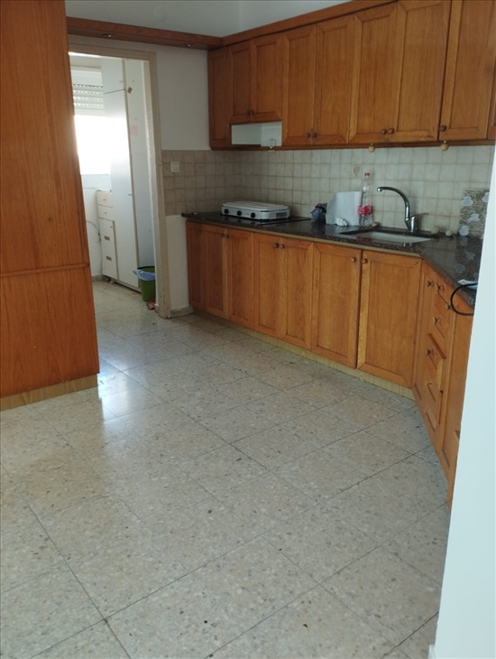 תמונה 5 ,דירה 4 חדרים להשכרה בחיפה, קלר 2, מרכז הכרמל