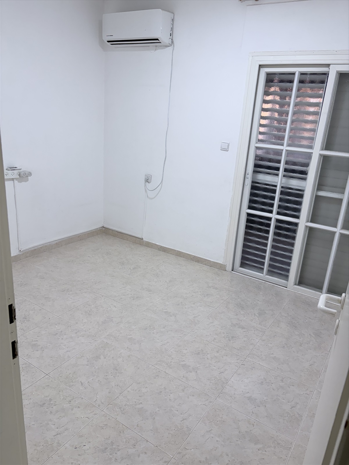 תמונה 3, דירה 4.5 חדרים להשכרה בדימונה, רקפת, פרחי ארצנו