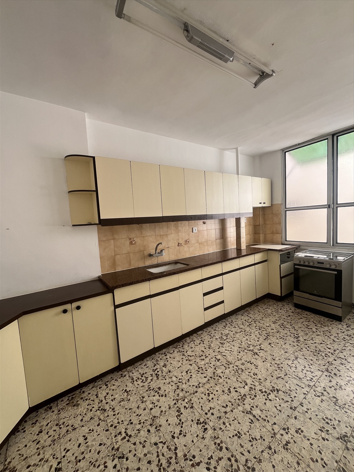 תמונה 4, דירה 4 חדרים להשכרה בכפר סבא, שדרות ששת הימים, מרכז