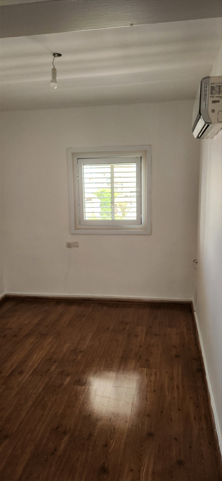 תמונה 1, דירה 5 חדרים להשכרה ברמת גן, פנחס רוטנברג 75