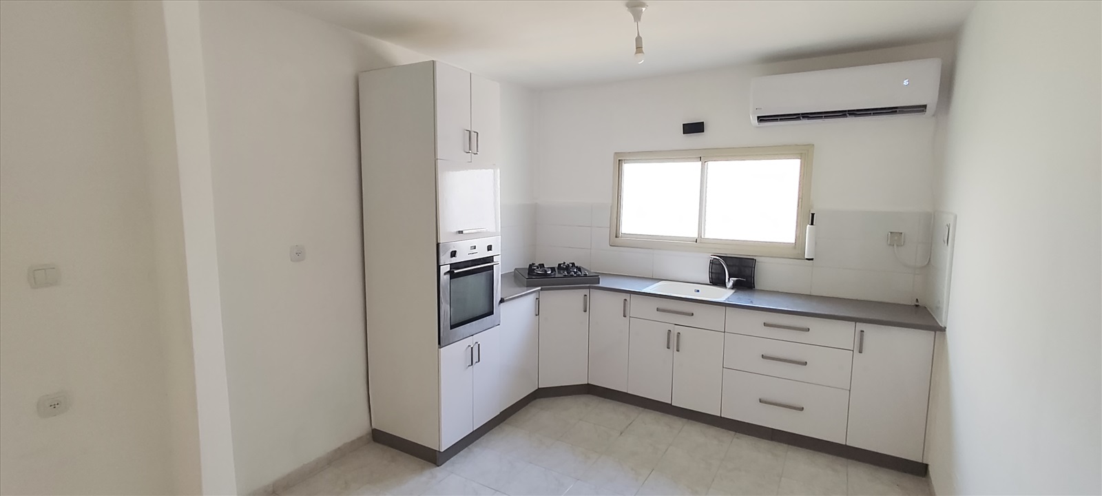 תמונה 2, דירת גן 4 חדרים להשכרה בטבריה, ארליך, 2