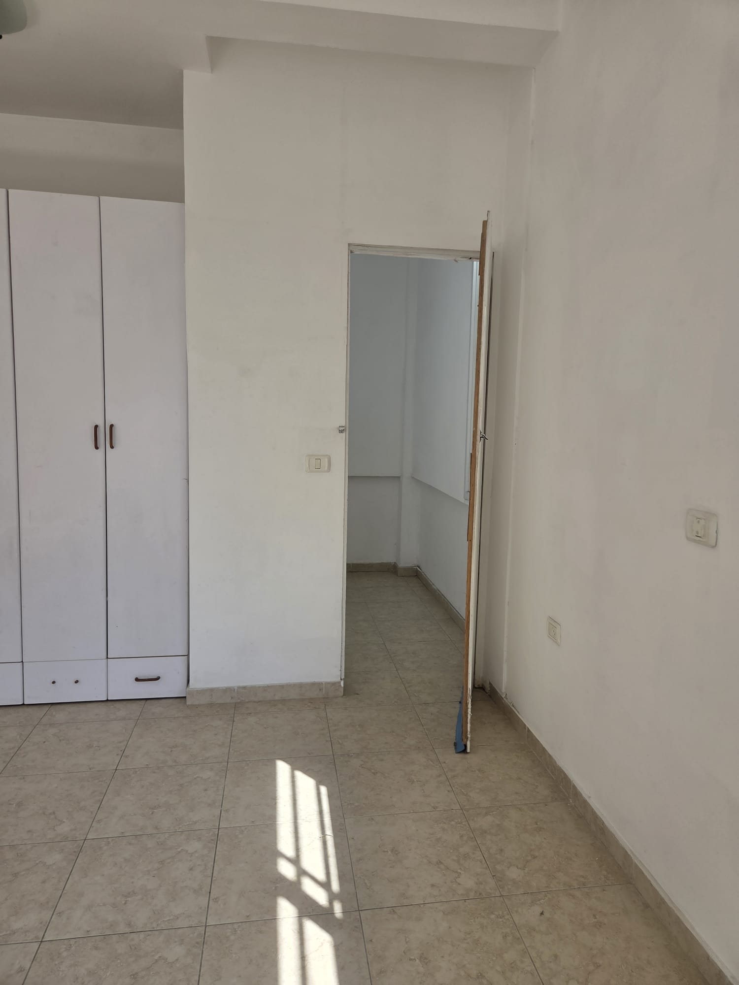 תמונה 4, דירה 4.5 חדרים להשכרה בתל אביב יפו, מסילת ישרים, שפירא
