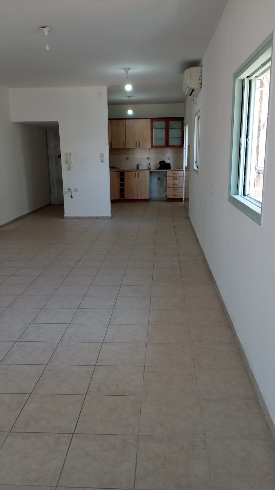 תמונה 1, דירה 3.5 חדרים להשכרה בפתח תקווה, גד מכנס, המרכז השקט 