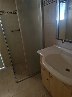 דירה להשכרה 4 חדרים בקרית ביאליק הפלמ''ח סביניה 