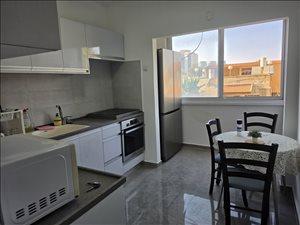 דירה להשכרה 3 חדרים בבאר שבע שדרות שז''ר  