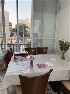 דירה להשכרה 3 חדרים ברמת גן זבוטינסקי מקדונלד 