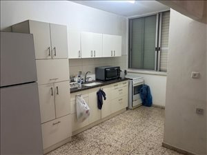 דירה להשכרה 3 חדרים בפתח תקווה אחד העם עין גנים 