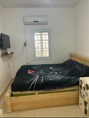דירת גג להשכרה 2 חדרים בבת ים הפלמ''ח 