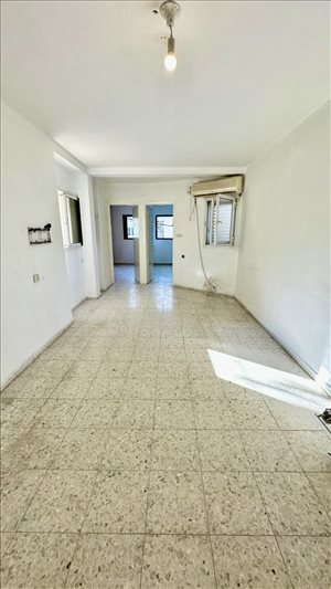 דירה להשכרה 5 חדרים בתל מונד האיריס  