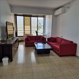 דירה להשכרה 4.5 חדרים בחיפה רות הכהן שכונת הזיו 