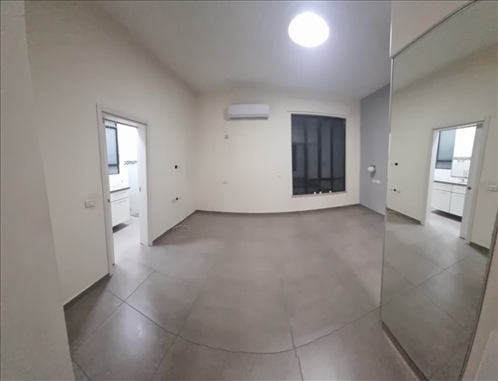 תמונה 3 ,בית פרטי 10 חדרים להשכרה בפתח תקווה, השופטים , 