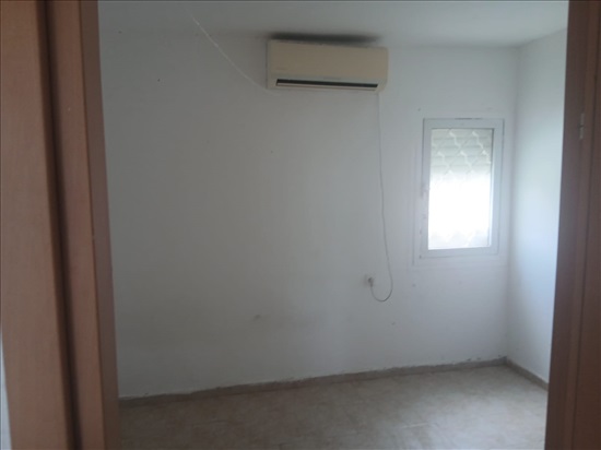 תמונה 5 ,דירה 3 חדרים להשכרה בקרית גת, שדרות השופטים, 