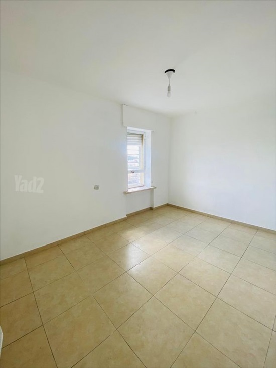 תמונה 3 ,דירה 5 חדרים להשכרה בירושלים, ויקטור ויוליוס, נוה יעקב