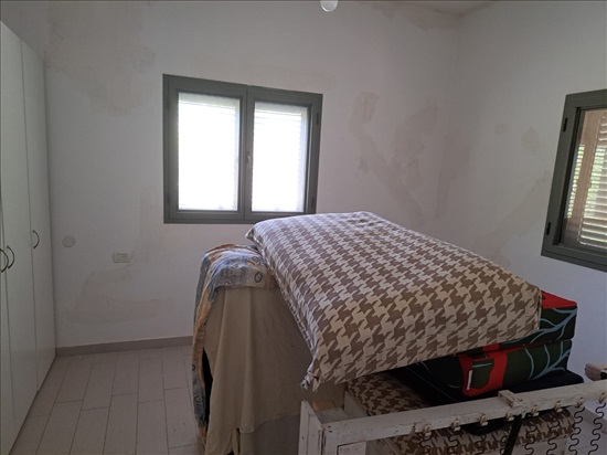 תמונה 1 ,בית פרטי 3.5 חדרים להשכרה באביגדור, החלוץ 12 במשק, 