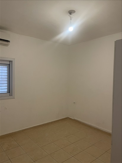 תמונה 4 ,דירת גן 2 חדרים להשכרה בחולון, הרב קפאח, גרין
