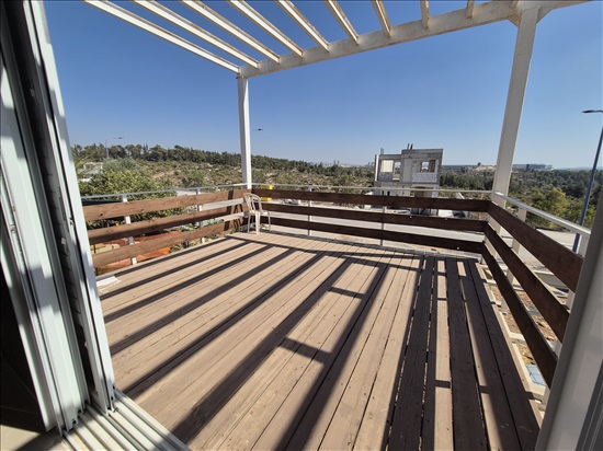 תמונה 2 ,בית פרטי 5 חדרים להשכרה במבוא מודיעים , שלמה קרליבך, 