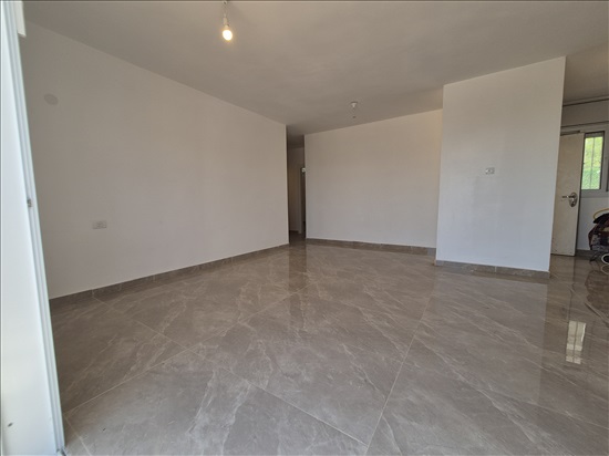 תמונה 6 ,בית פרטי 5 חדרים להשכרה במבוא מודיעים , שלמה קרליבך, 