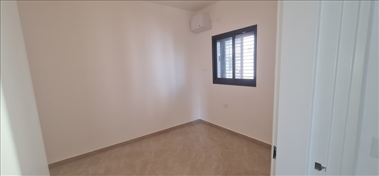 תמונה 7 ,דירה 3.5 חדרים להשכרה בקרית אונו, הזית, קראון