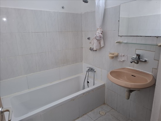 תמונה 1 ,דירה 3 חדרים להשכרה בראשון לציון, ירושלים, 