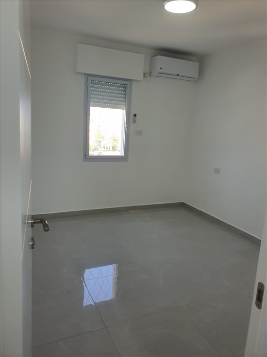 תמונה 3 ,דירה 4 חדרים להשכרה בנתניה, וייסלברגר , קרית נורדאו 