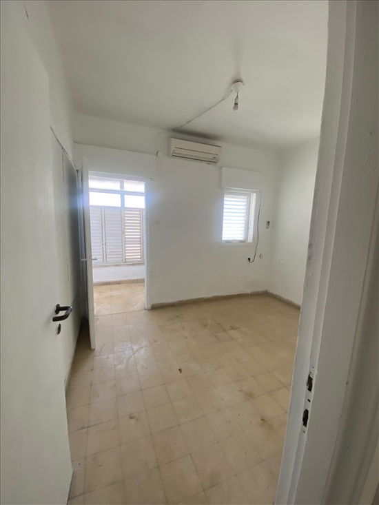 תמונה 2 ,דופלקס 4 חדרים להשכרה בפתח תקווה, הראשונים, 