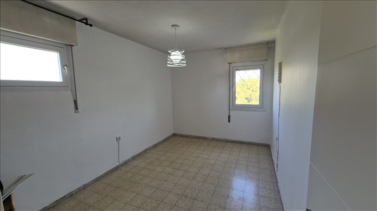 תמונה 5 ,דירה 4 חדרים להשכרה בתל אביב יפו, דרך הטייסים, 
