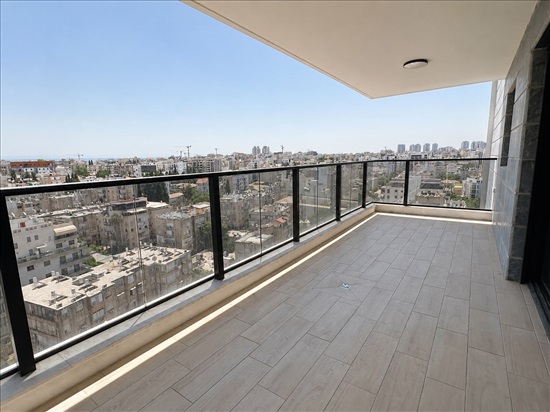 תמונה 1 ,דירה 5 חדרים להשכרה בפתח תקווה, קלוזנייר, רמת ורבר
