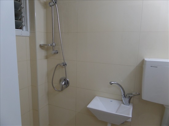תמונה 7 ,יחידת דיור 1.5 חדרים להשכרה בפתח תקווה, המלכים, 