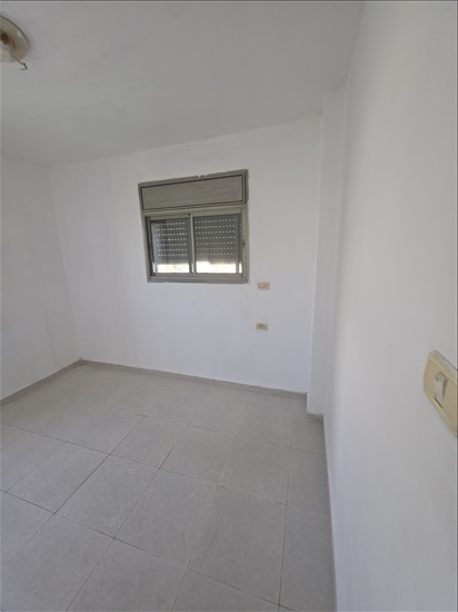 תמונה 10 ,דירה 4 חדרים להשכרה בהוד השרון, רעות, רמתיים