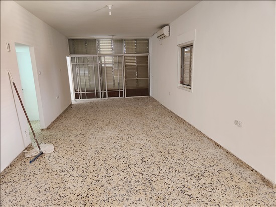 תמונה 1 ,דירה 3 חדרים להשכרה בחדרה, הגיבורים/עליה 2, 